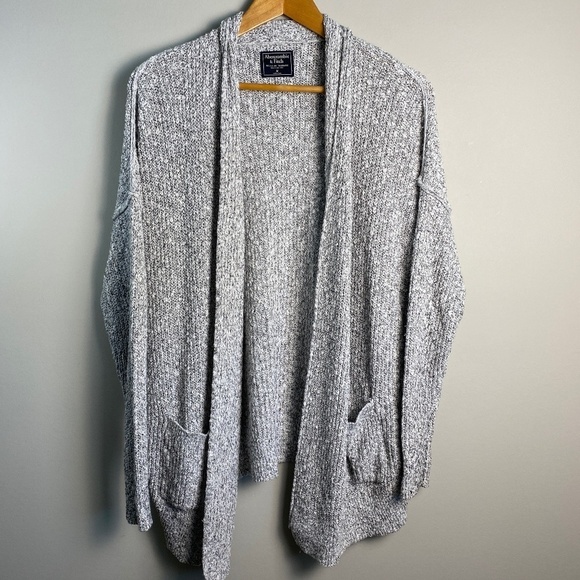 Abercrombie & Fitch Heather Gray Open Front Knit Long Sleeve Cardigan Sweater M‎ - Picture 1 of 15
